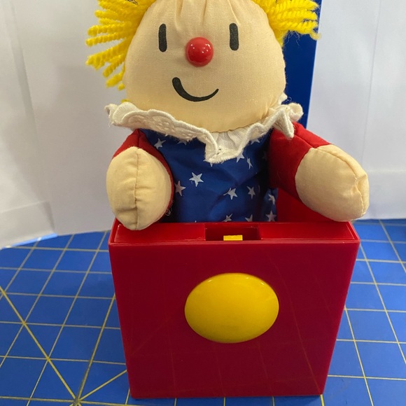 1993 Pop Up Clown - Picture 1 of 6